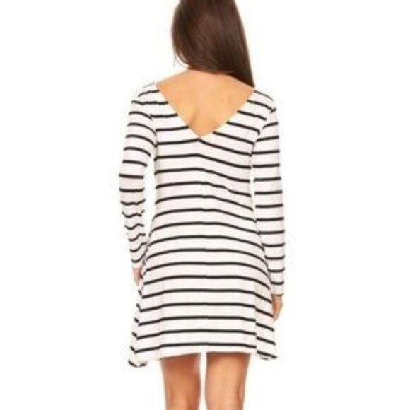 Long Sleeve Striped Pocket Dress - Picture 5 of 5